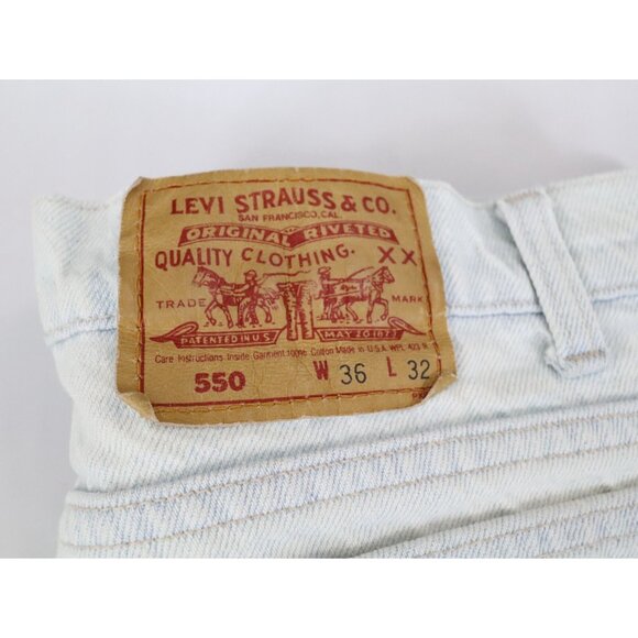 Vintage Levis 550 Jeans Mens 36x32 Blue‎ Light Wash USA Made Denim Relaxed Fit - Picture 2 of 10